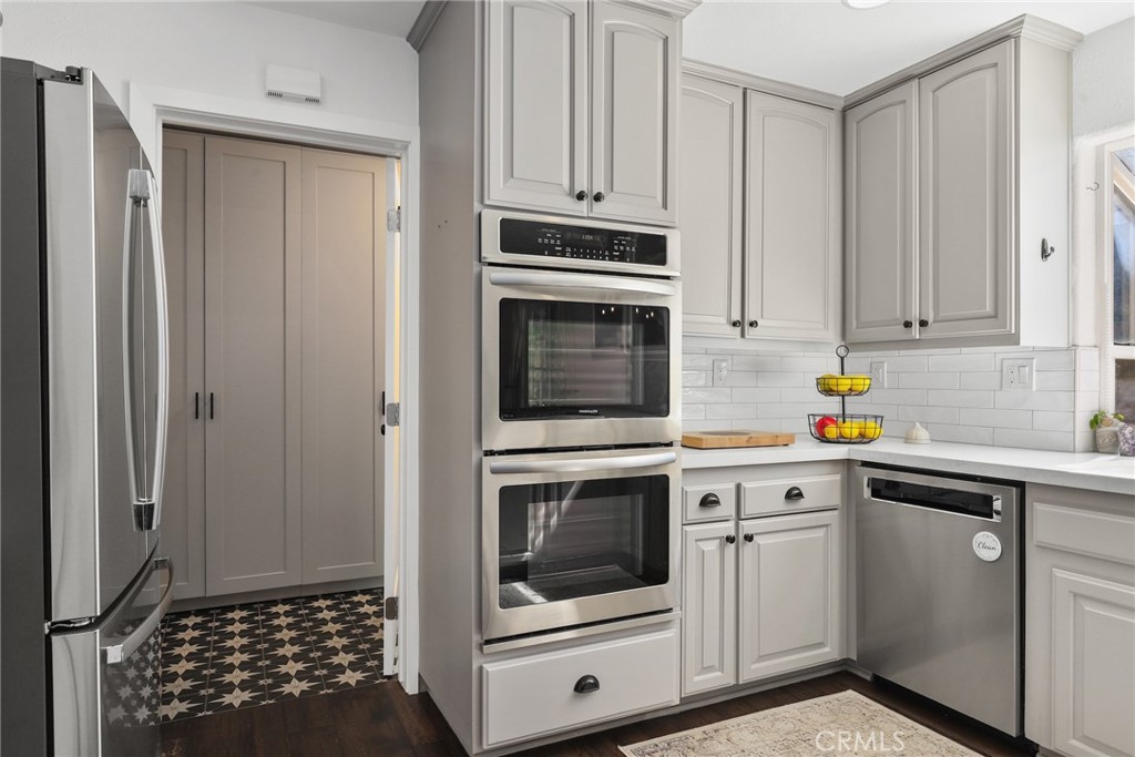 MLS #SR25220373 image #13