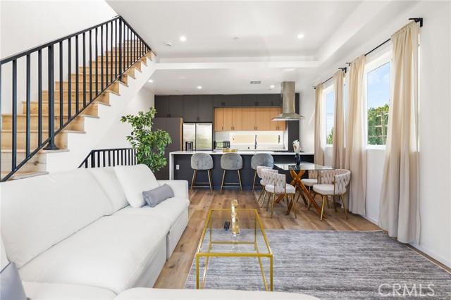 MLS #SR25220437 image #0