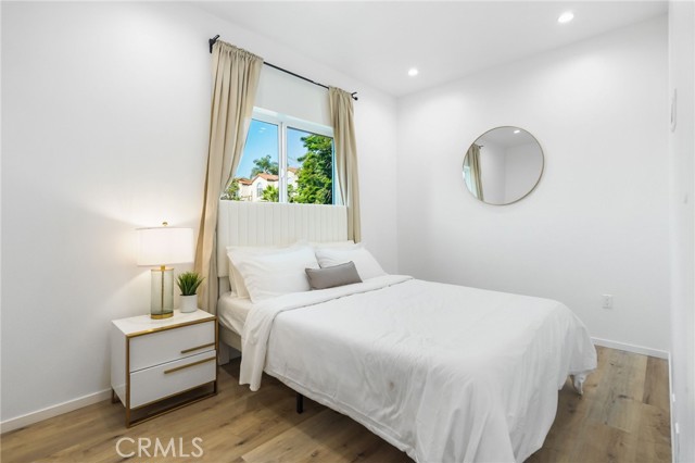 MLS #SR25220437 image #11