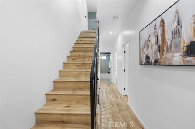 MLS #SR25220437 image #12