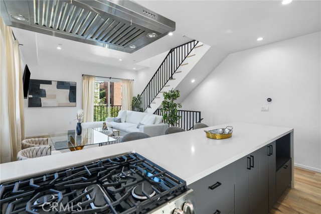 MLS #SR25220437 image #13