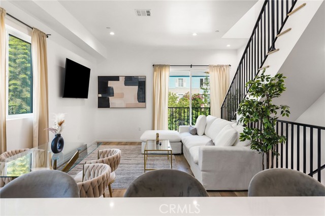 MLS #SR25220437 image #14