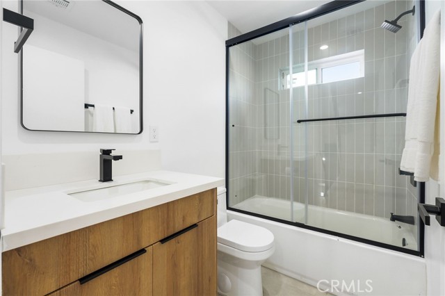 MLS #SR25220437 image #8