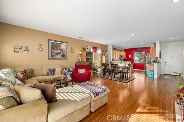 MLS #SR25220496 image #14