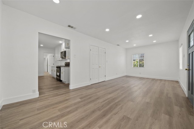 MLS #SR25220609 image #11