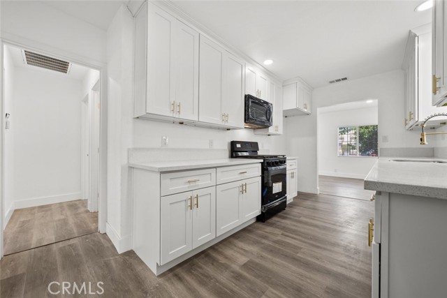 MLS #SR25220609 image #14