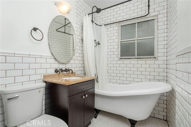 MLS #SR25220652 image #15