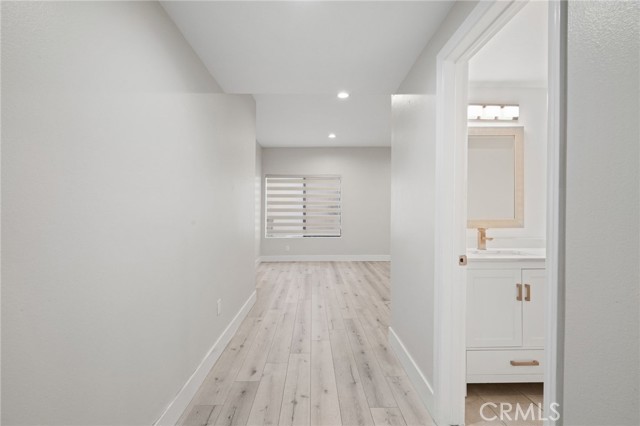 MLS #SR25220703 image #2