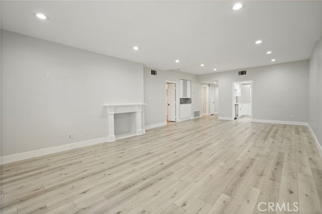 MLS #SR25220703 image #4