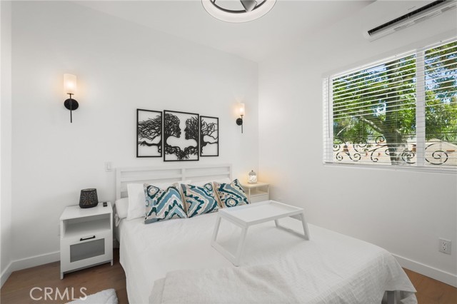 MLS #SR25220783 image #5