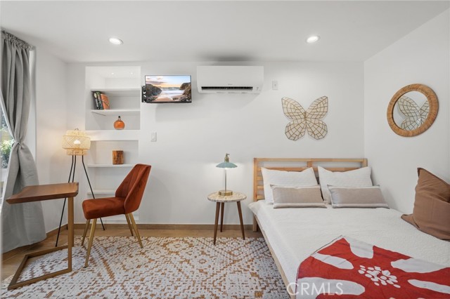 MLS #SR25220784 image #8