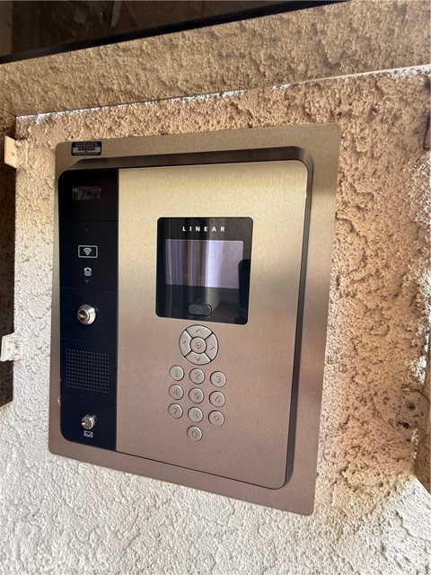 MLS #SR25220837 image #1