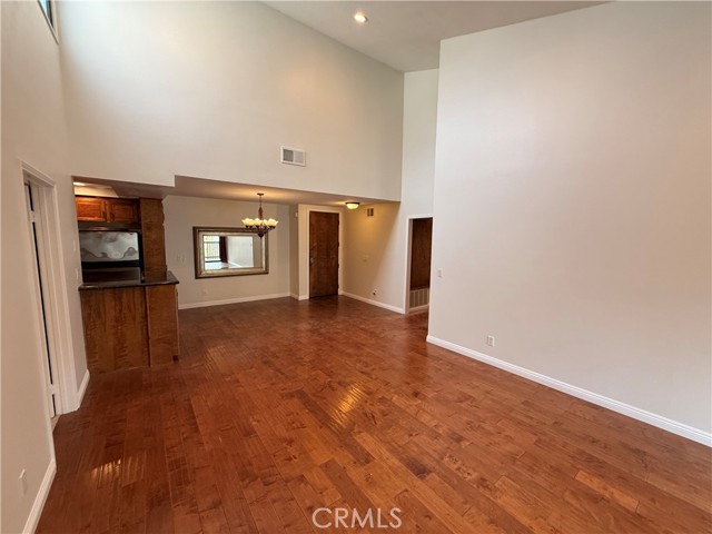 MLS #SR25220837 image #8