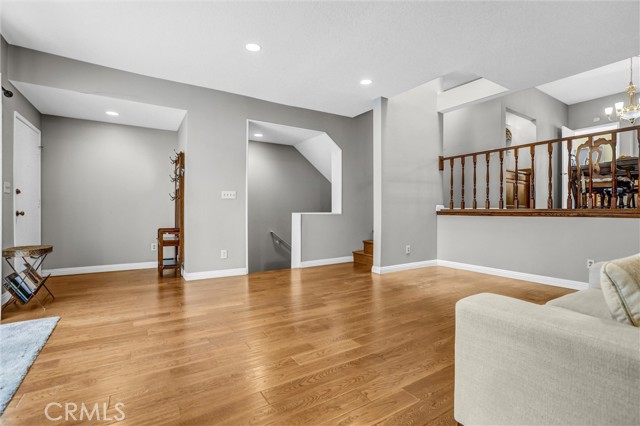 MLS #SR25221201 image #3