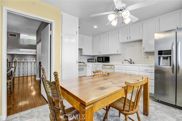 MLS #SR25221201 image #9