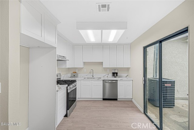 MLS #SR25221642 image #4
