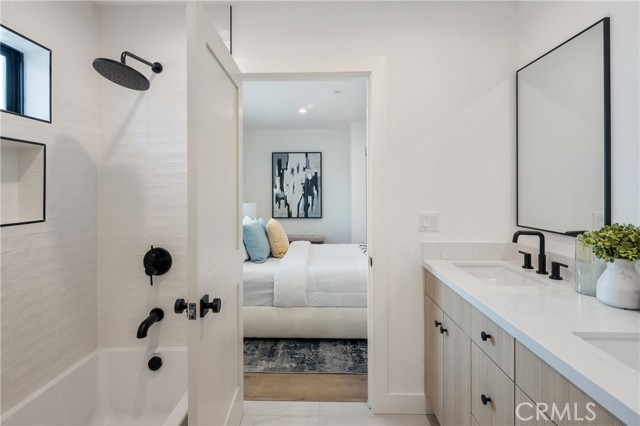 MLS #SR25221684 image #16