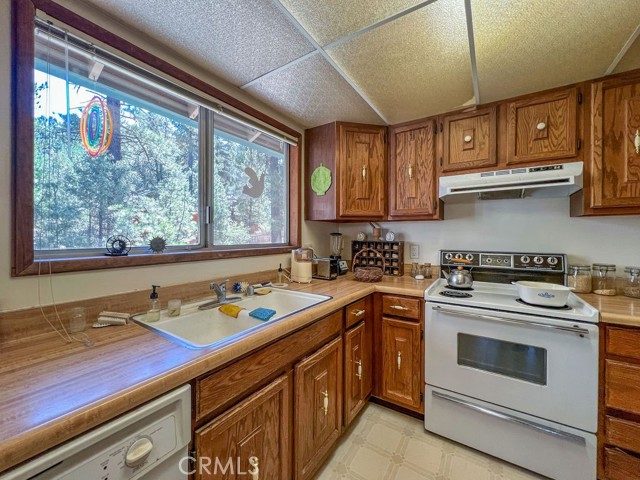 MLS #SR25221845 image #12