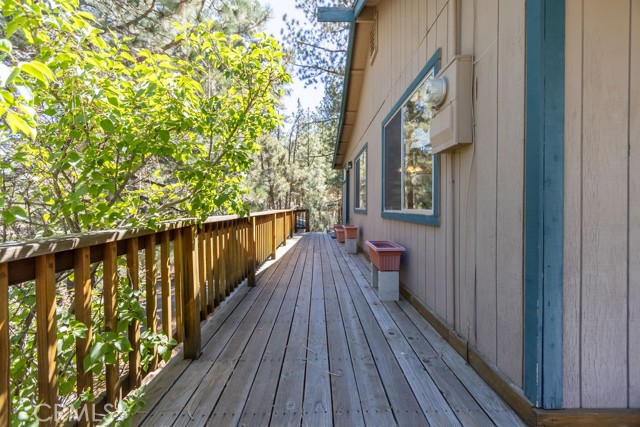 MLS #SR25221845 image #16