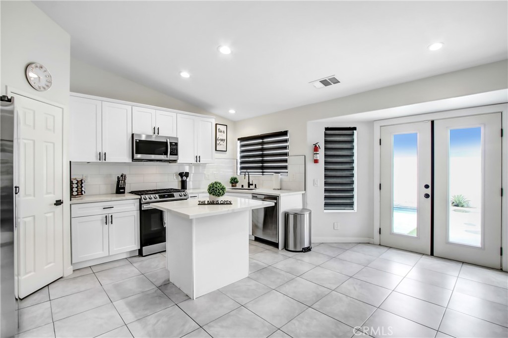 MLS #SR25221861 image #11