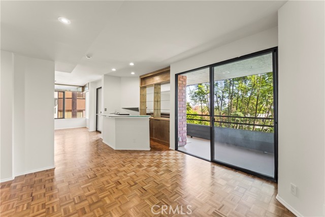 MLS #SR25222384 image #7