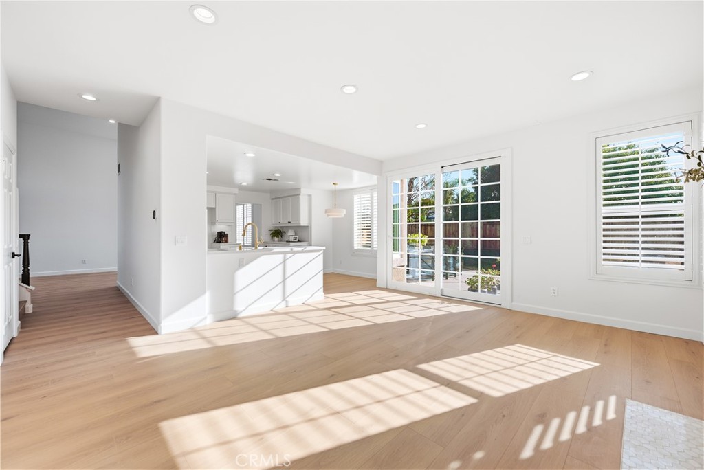 MLS #SR25222547 image #8