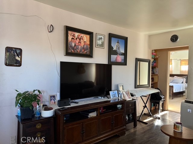 MLS #SR25222594 image #3