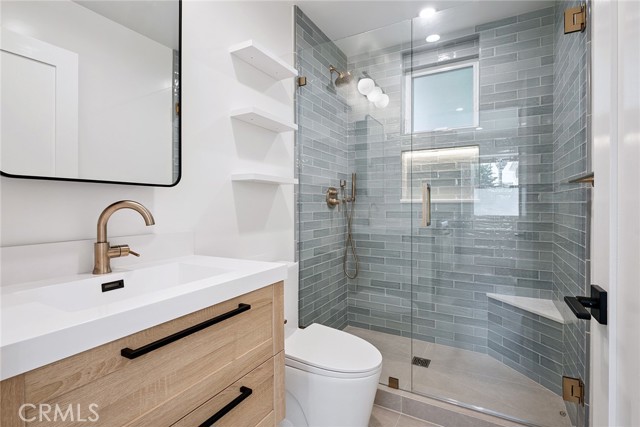 MLS #SR25222618 image #12