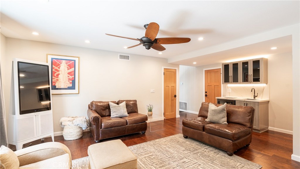 MLS #SR25222755 image #19