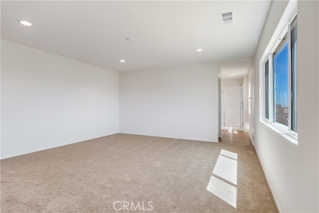 MLS #SR25222854 image #10