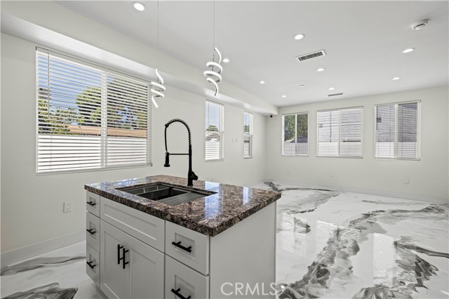 MLS #SR25223216 image #5