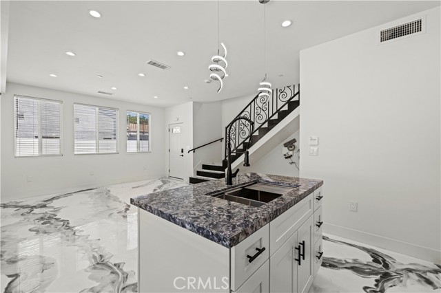 MLS #SR25223216 image #7