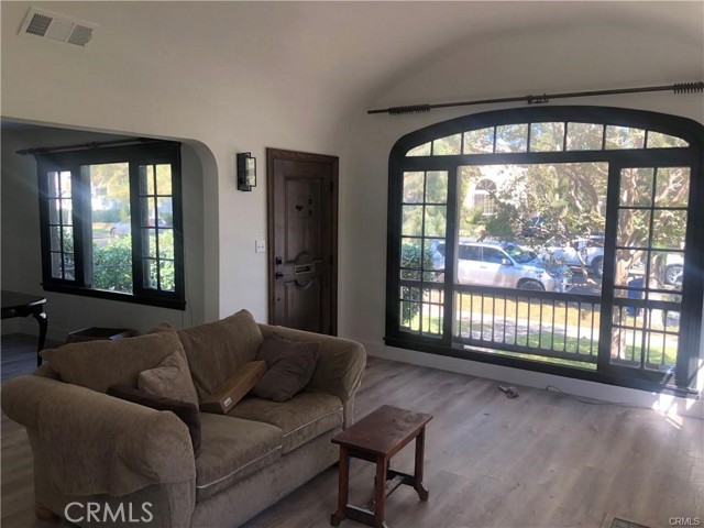 MLS #SR25223219 image #6