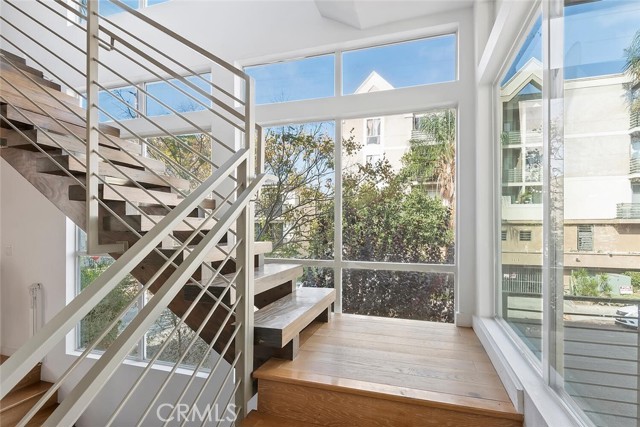 MLS #SR25223229 image #17