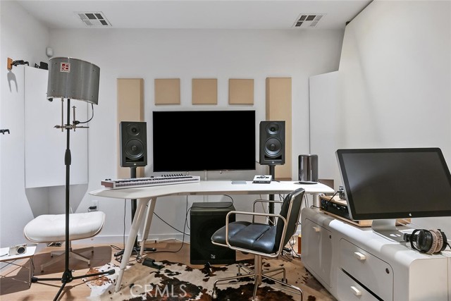 MLS #SR25223229 image #26