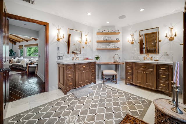 MLS #SR25223370 image #17