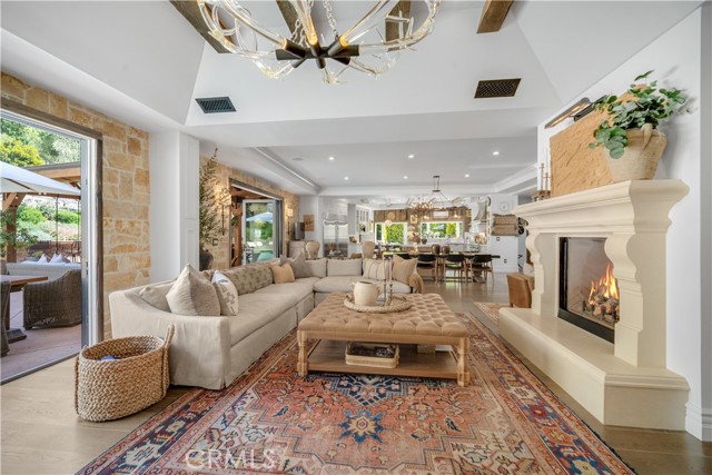 MLS #SR25223370 image #5