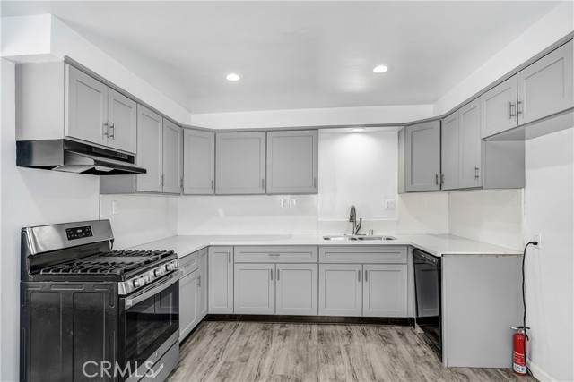 MLS #SR25223410 image #4