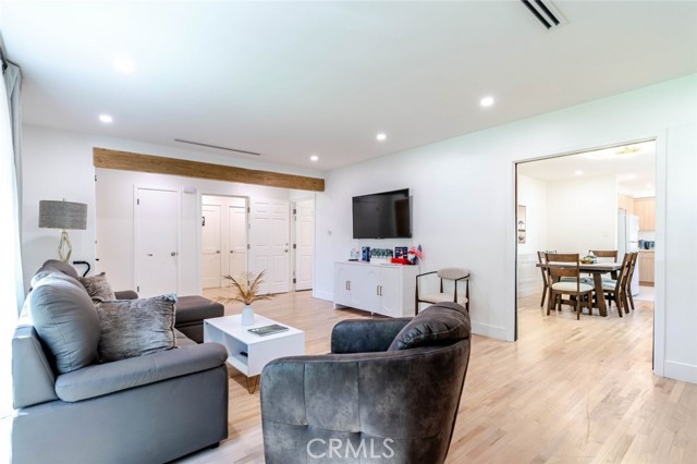 MLS #SR25223458 image #6