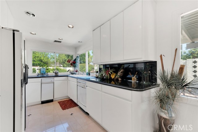 MLS #SR25223522 image #10