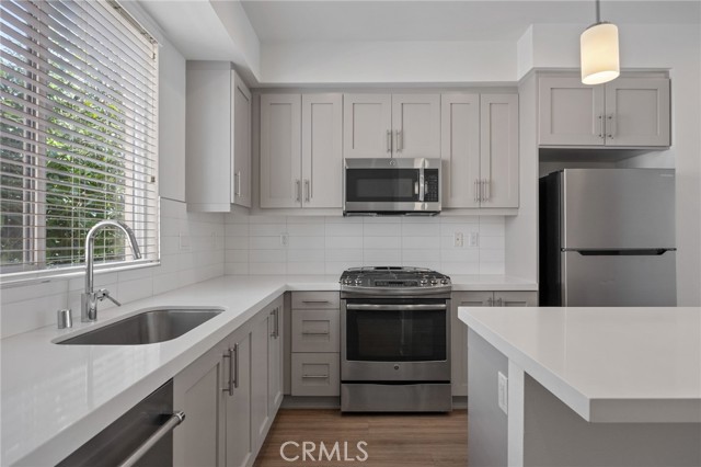 MLS #SR25223638 image #3