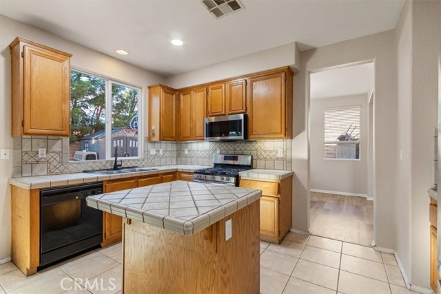 MLS #SR25223858 image #13