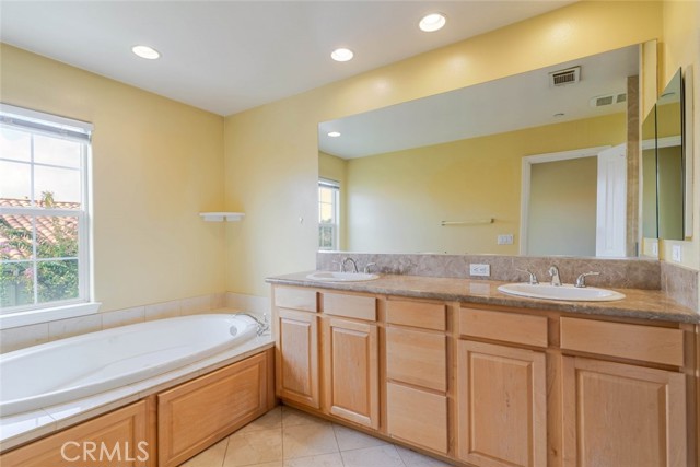 MLS #SR25223987 image #27