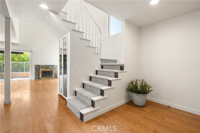 MLS #SR25224025 image #8