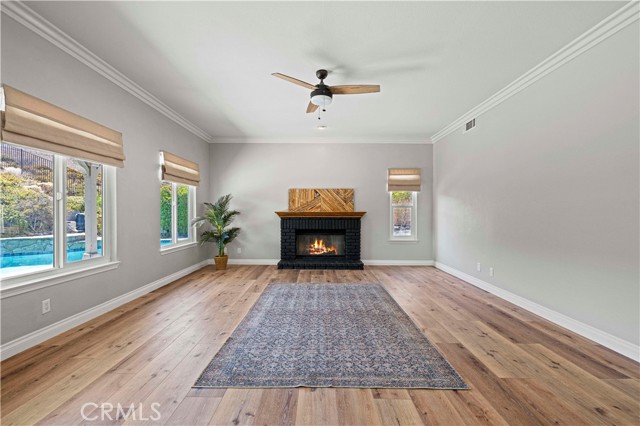 MLS #SR25224160 image #12