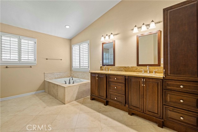 MLS #SR25224160 image #22