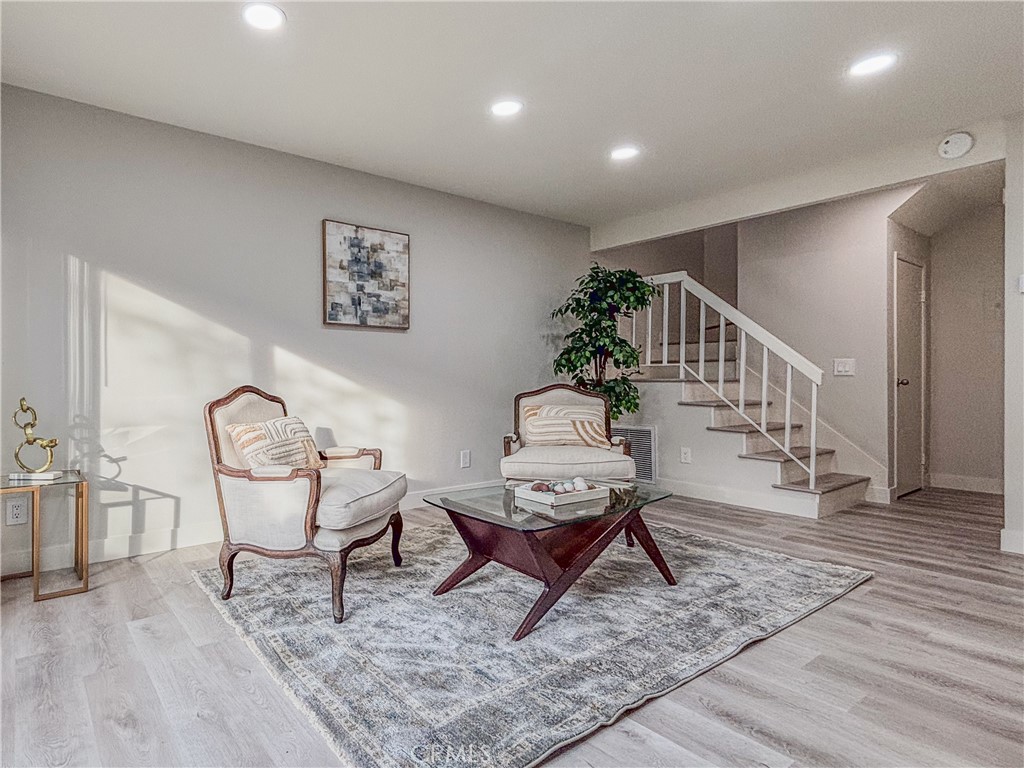 MLS #SR25224189 image #1