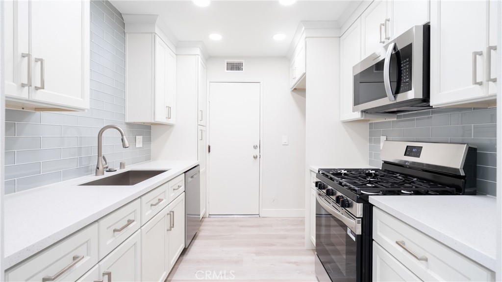 MLS #SR25224189 image #10