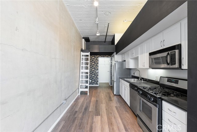 MLS #SR25224435 image #8