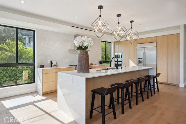 MLS #SR25224439 image #8